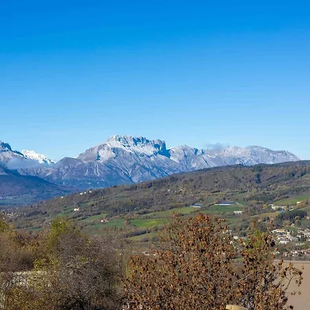 Apartment Au Pied Des Pistes Saint-Leger-les-Melezes